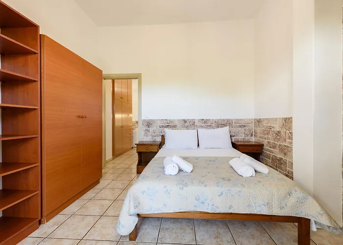 Sea Breeze Paros Iii Apartment Alikí